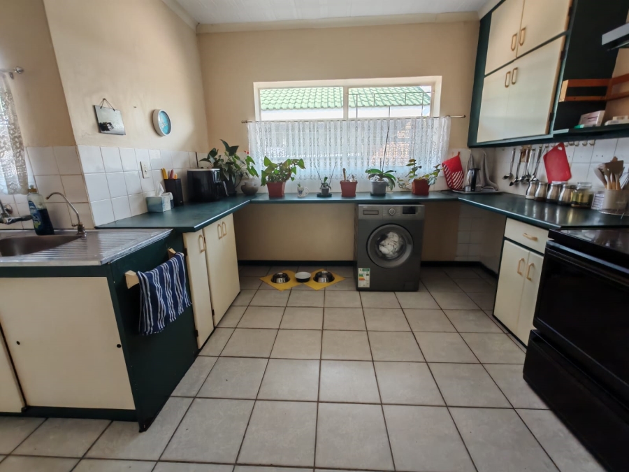 4 Bedroom Property for Sale in Vaalpark Free State